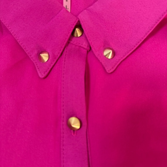 Freebird Fuchsia Blouse with Gold Stud Buttons Size L - Picture 3 of 5